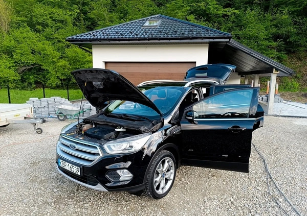 Ford Kuga cena 72600 przebieg: 154927, rok produkcji 2018 z Jedlicze małe 781